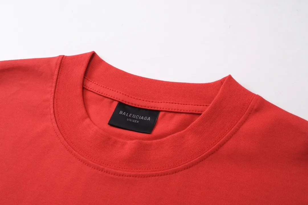 【 . Quality】BALENCI*GA/ .SS 24 New Arrival， enjoy Paris T . . Authentic ， ！ ZP 。 260 ， . ， ，。 。 . ， 。 OS . Same Style ：BL 233370 ： .，Red Size：XS S M L